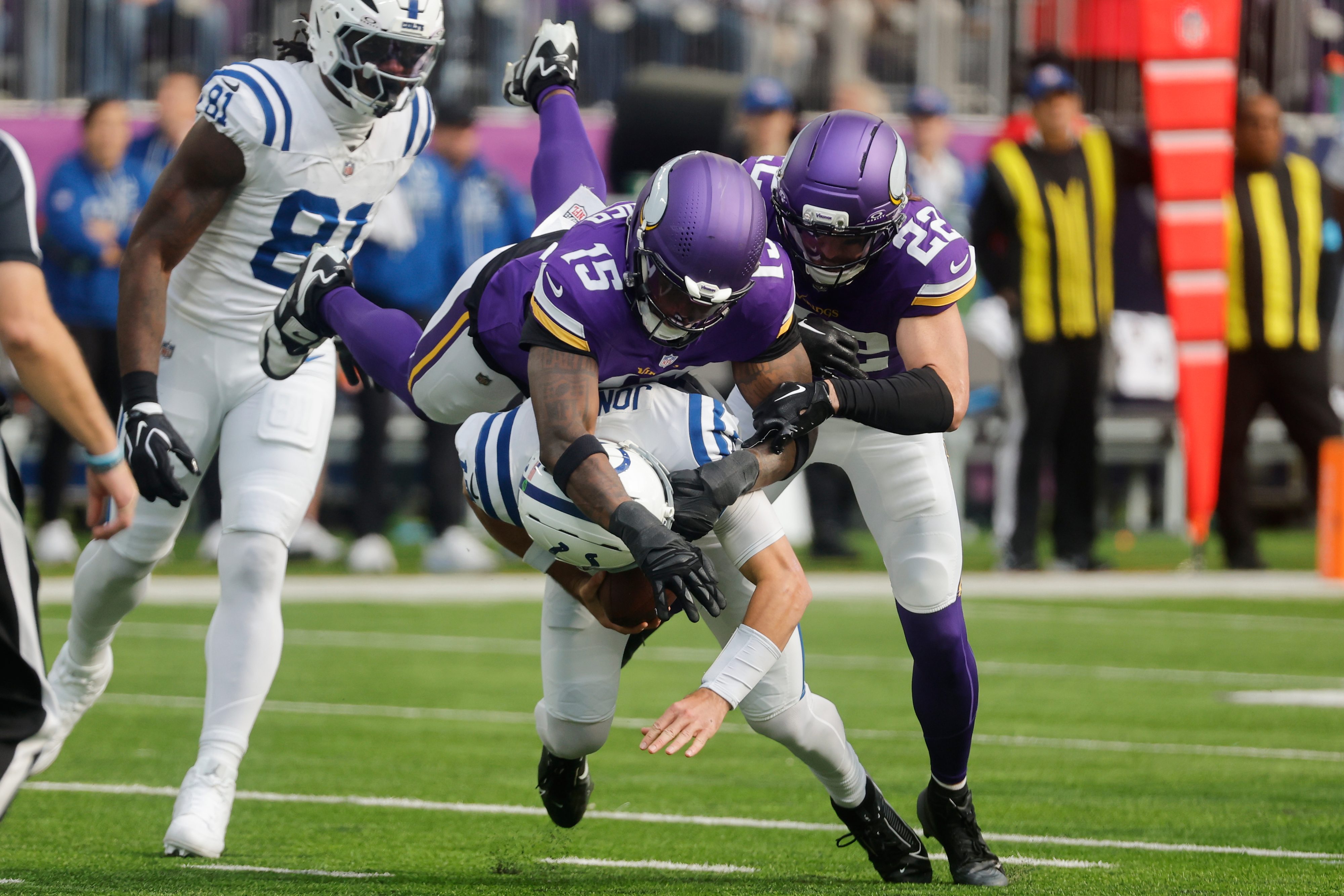 Fans in Fargo eagerly await the Vikings vs. Lions NFL matchup.